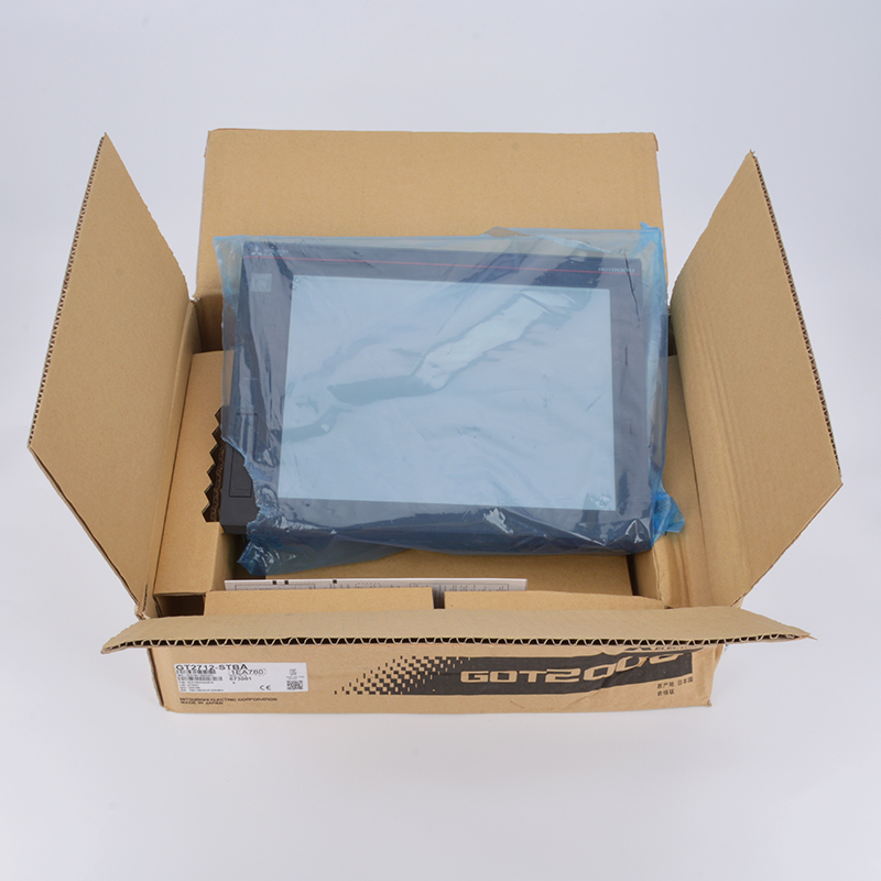 GOT2000 Series Touch Screen  GT2712-STBA HMI